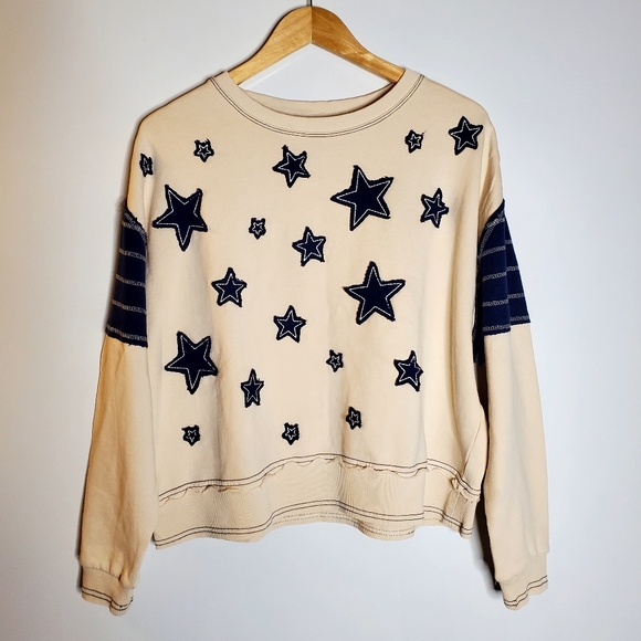Pilcro Star Patch Ivory & Blue Oversized terrycloth sweatshirt Size XS NWT - Picture 2 of 11